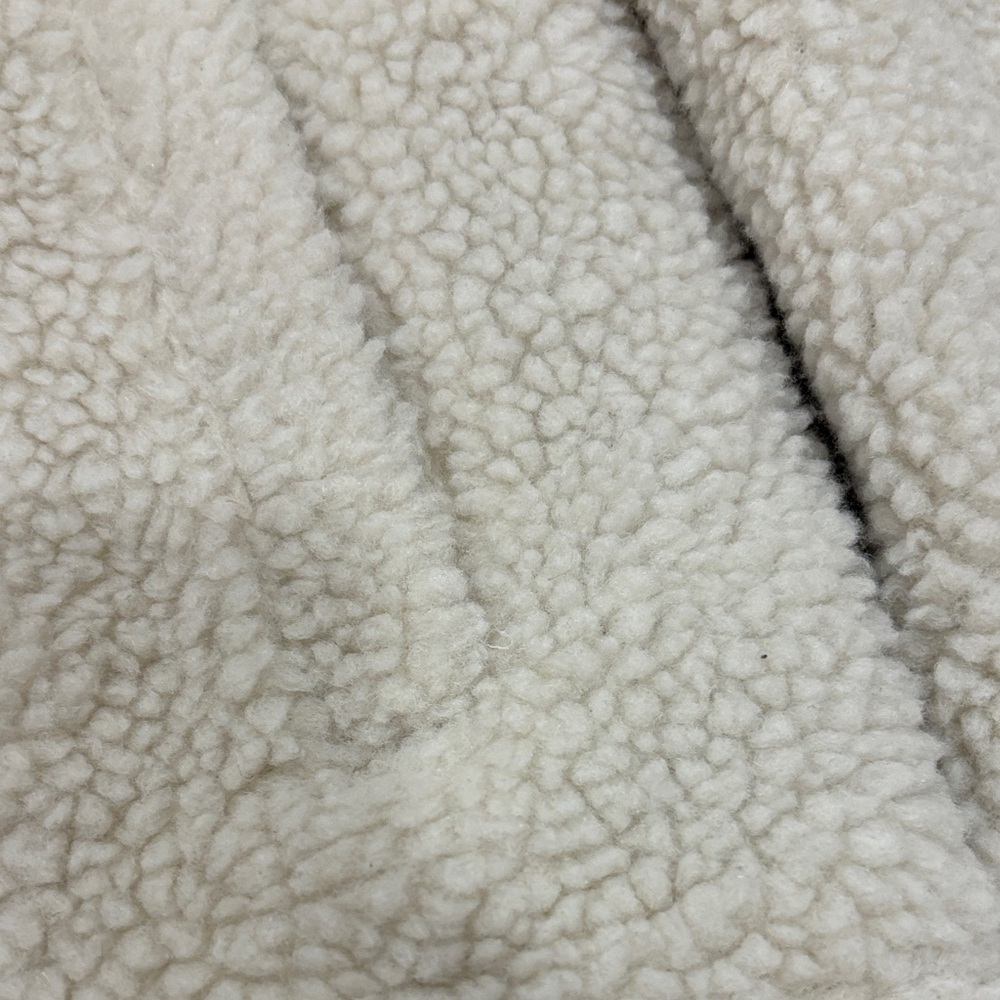 Levi's Men's Cream Sherpa Jacket with Brown Accents - Picture 4 of 10